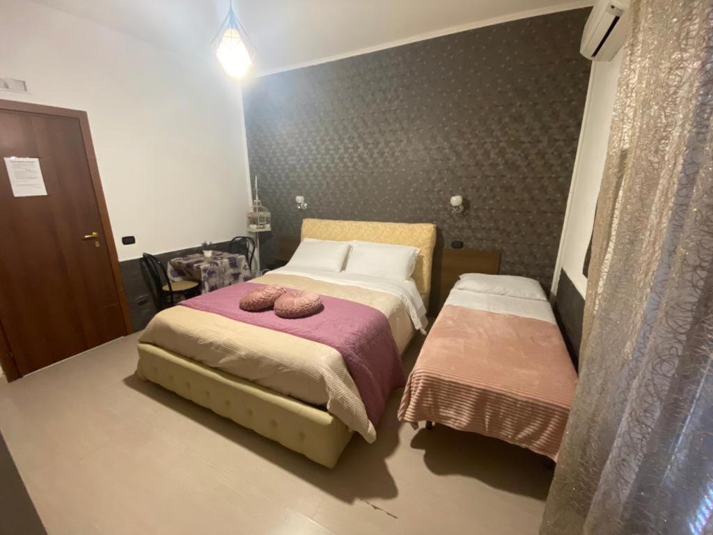 Villa Nancy Rooms Cimitile-Nola ภายนอก รูปภาพ